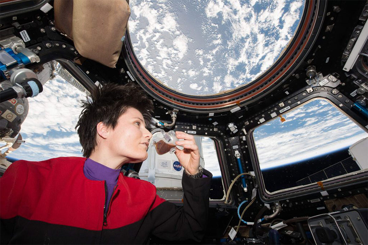 NASAn astronauttien "avaruuskuppi" näyttää tosi härskiltä, jos on vähänkin kiero mielikuvitus