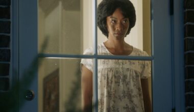 Nyt Netflixissä: Loistokauhun Rotten Tomatoes -luku on 98! ”Aidon pelottava ja jännittävä, myös yllättävän hauska”