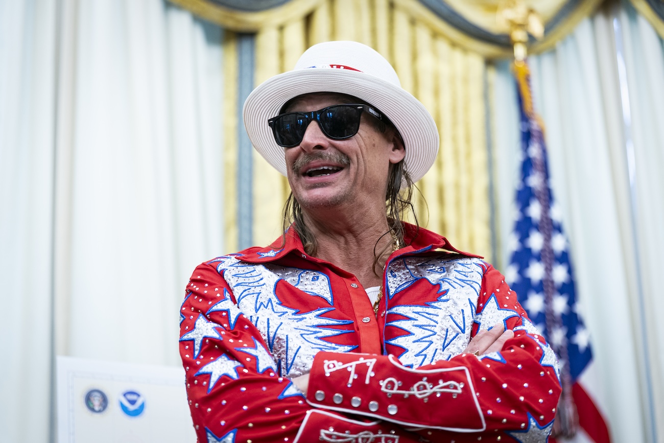 Kid Rock on pannassa Kaliforniassa, ilmoittaa osavaltion kuvernööri - "Hän tekee hirvittävää musiikkia"