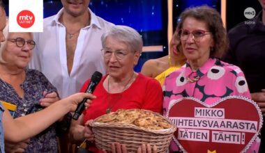 Tämä tätidynastia varasti show'n suorassa lähetyksessä