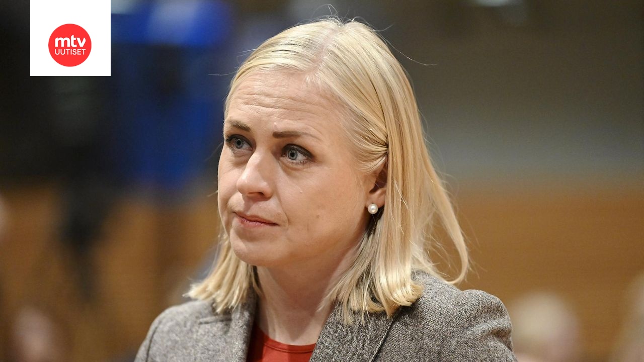 Ulkoministeri Valtosen sääret sumennettiin Iranin televisiossa