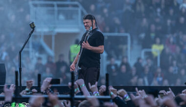 Metallican Robert Trujillo muistelee Black Sabbathin valmistautumista "Back to the Beginning" -konserttiin: "Jotkut itkivät"