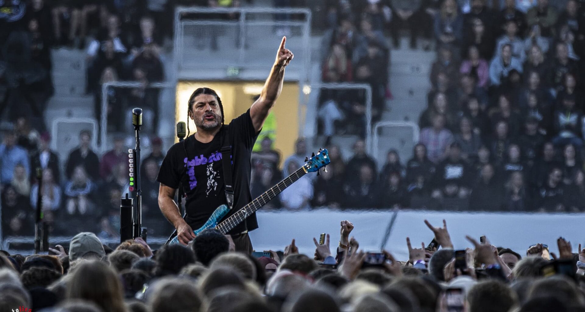 Bändielämä Ozzy Osbournen kanssa oli melkoista meininkiä, tuumaa Rob Trujillo lennokkaassa haastattelussa