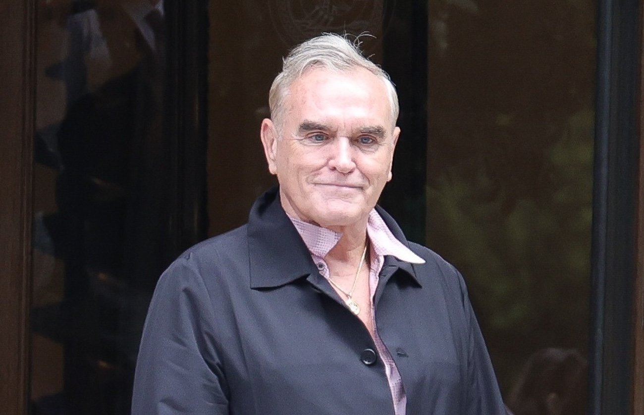 Morrissey sanoo laittaneensa The Smith -oikeutensa myyntiin - "Minulla ei ole muuta vaihtoehtoa"
