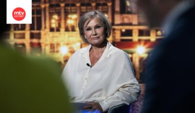 Vanhukset varastivat härskisti Eija-Riitta Korholan puhelimen