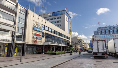 Wiklundia on vuosien saatossa uudistettu useita kertoja. Tällä erää kortteliin tulee hypermarket.