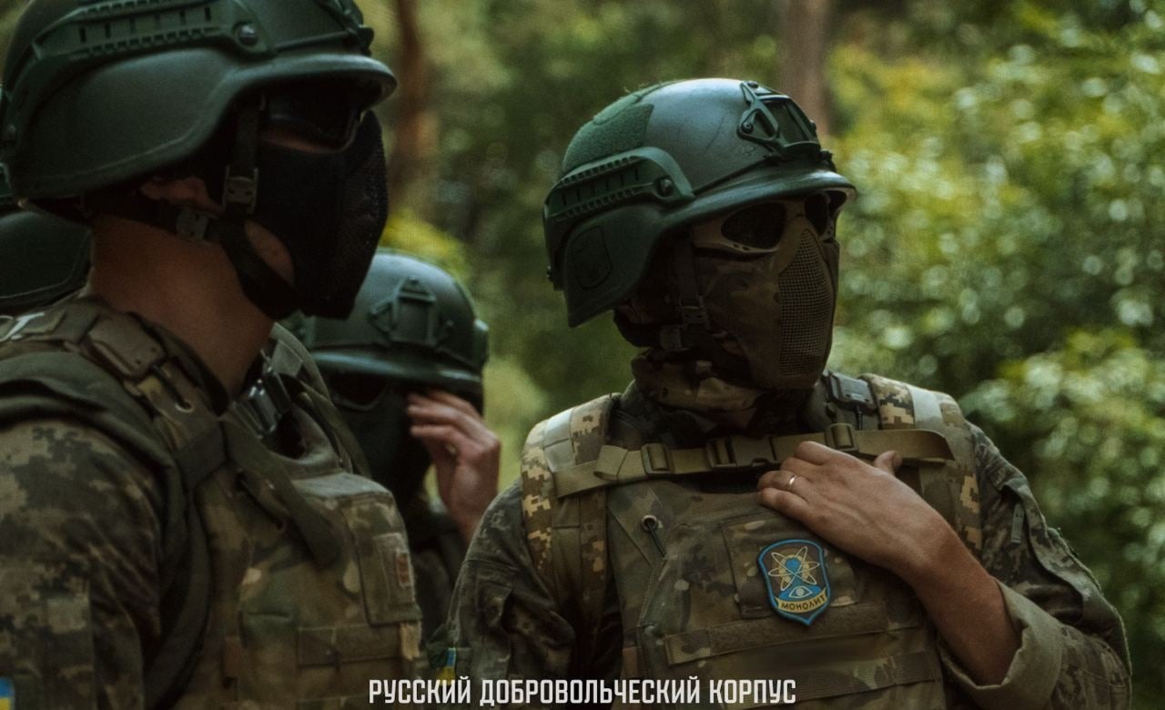 Ukrainan rinnalla taistelee venäläisiä - "Jatkan, kunnes Vladimir Putin kaatuu"