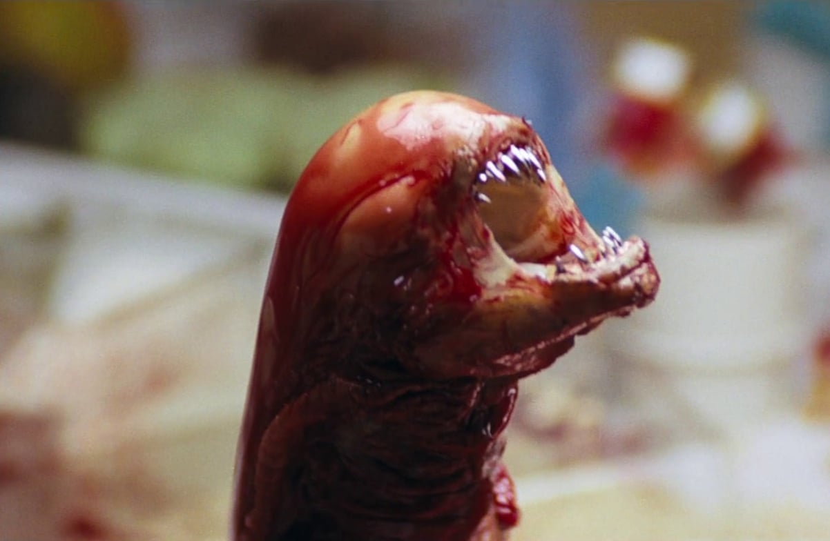 Jenkkisenaattori väittää ihmisten muuttuvan Alienin chestburstereiksi, mikäli he syövät tätä ruokaa