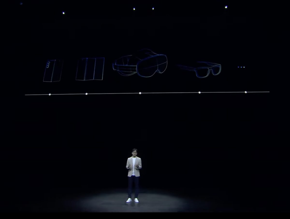 Samsungin Galaxy Unpacked -tilaisuuden esityksessä vilahti myös kolminkerroin taittuva laite jo tammikuussa 2025.
