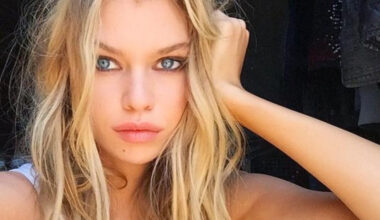 Huippumalli Stella Maxwell täysin ilman vaatteita – näinkin käsilaukkua voi esitellä