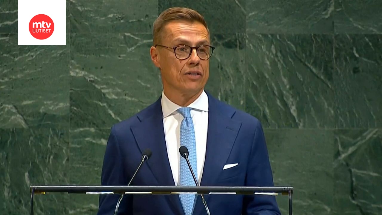 Nämä aplodit saivat presidentti Stubbin poikkeamaan YK-puheen käsikirjoituksestaan