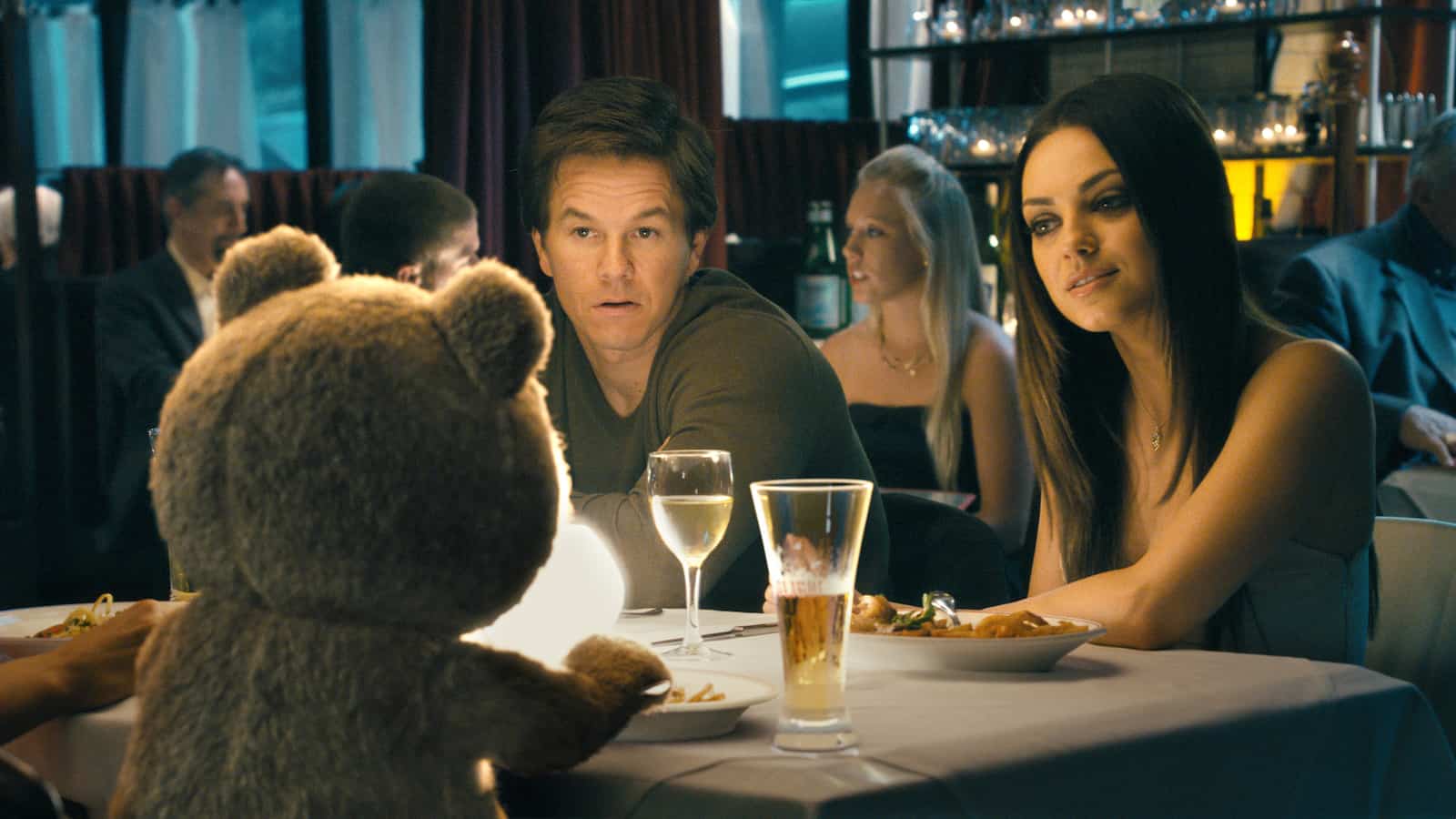 Netflixistä poistuu hulvaton törkykomedia – 549 miljoonan tulot!