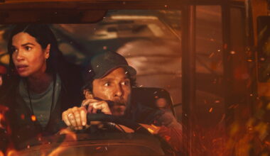 Arvostelu | Matthew McConaughey kaahailee liekkimeren keskellä kamalassa The Lost Bus -katastrofielokuvassa