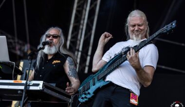 Iloisia keikkauutisia perinteikkään heavy metalin ystäville: Tarot lähtee juhlakiertueelle