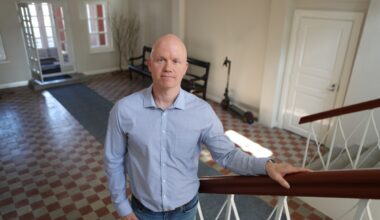 Janne Ikola potkii yrityksiä tekoälyn pariin – paljasjalkainen helsinkiläinen toi yrityksensä Kajaaniin ja kiittää nyt onneaan