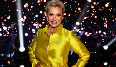 Helena Ahti-Hallbergilta harvinainen kuva – ”Rakkaan lapsenlapsen kanssa”