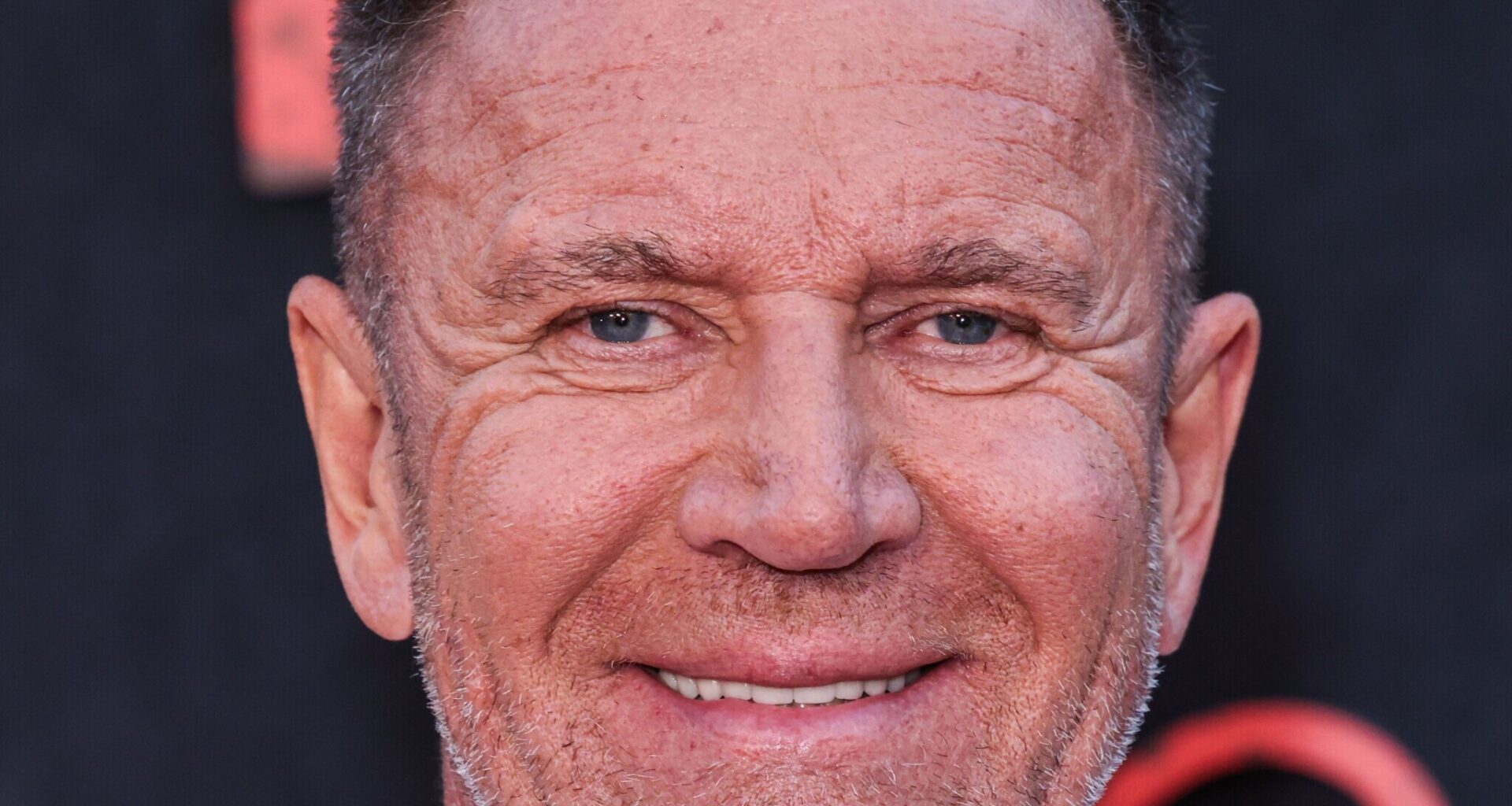 Renny Harlin julkaisi perhekuvan – myös Luukas-poika mukana