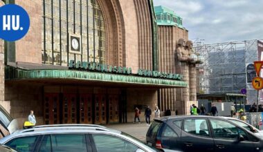 VR haluaa vähentää lipunmyyjiä ja se tuo Rautatieasemalle aivan uudenlaisen palvelupisteen – saako sieltä matkalippuja? - Helsingin Uutiset