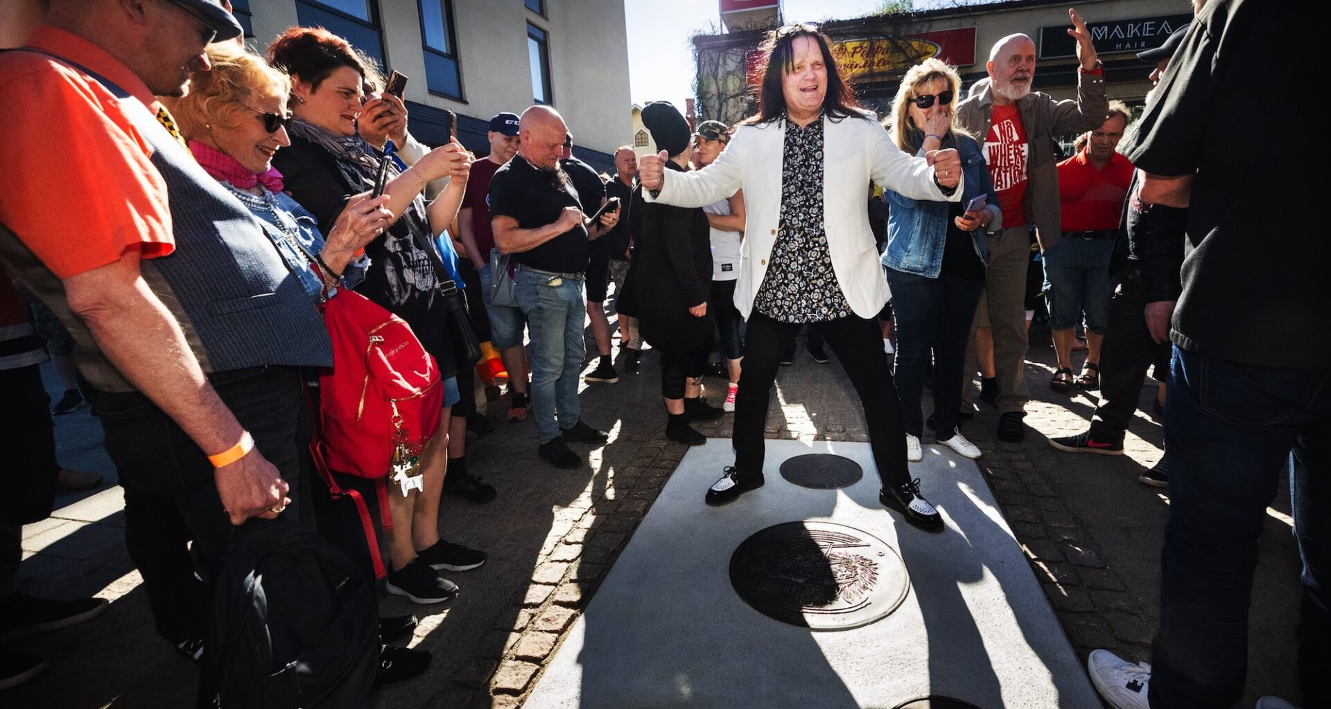 Twist Twist Erkinharju kertoo pari tarinaa Motörheadista, muun muassa Punkaharjun-keikalta vuodelta 1979