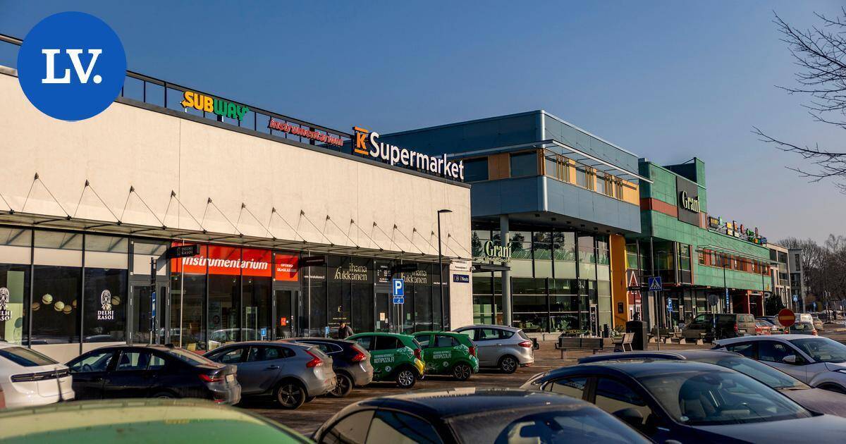 Kauniainen | Poliisi pyytää havaintoja apteekkiryöstäjästä – uhkasi henkilökuntaa pommilla | Paikalliset