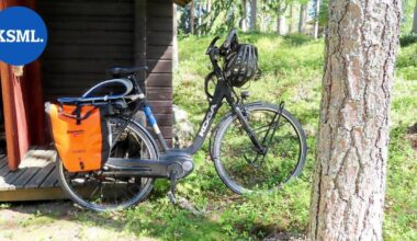 Pyörää taluttanut jalankulkija kuoli jäätyään auton alle Joensuussa – poliisi pyytää havaintoja autoilijasta | Uutissuomalainen