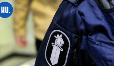 Mies kuoli pudottuaan kerrostalon sisäpihalle Punavuoressa | Paikalliset