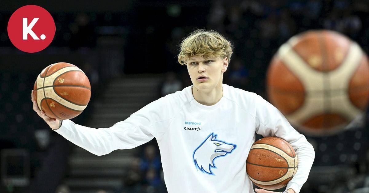 Miikka Muurinen huudatti uusia fanejaan – debyytti lienee luvassa maanantaina | Urheilu