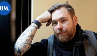 Valtteri Lindholmista ja Varustelekasta kertova kirja on sankaritarina, johon sisältyy myös inhimillistä draamaa | Paikalliset