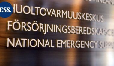 Maskikauppojen takia potkut saaneelle virkamiehelle jättikorvaukset – oikeuden mukaan maskikauppoja tehtiin poliittisessa paineessa | Uutissuomalainen