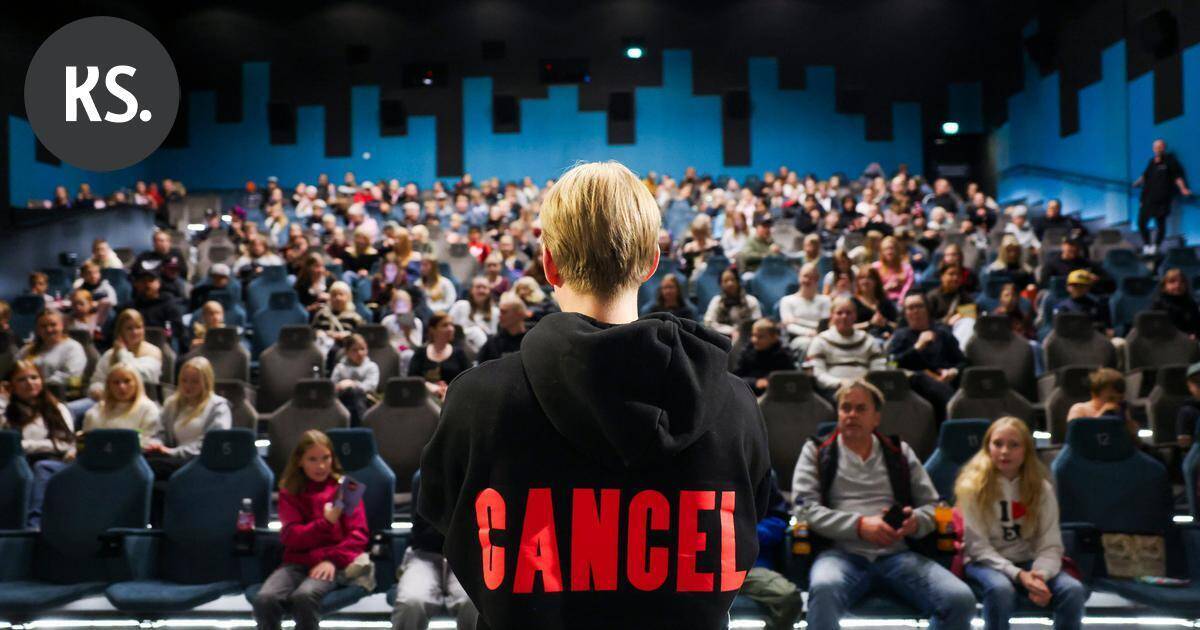 Kouvolalaisnuoret katsovat mielellään, kun muut istuvat laatikossa – Cancel-elokuvan tähti vieraili Veturissa | Paikalliset