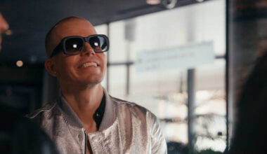 Outo, hölmö ja onnistunut - SSS.fi