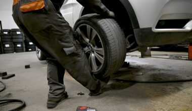 Asiantuntija muistuttaa: Talvirenkaat tulee vaihtaa alle heti kelin vaatiessa