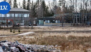 Poliisilla oli tehtävä espoolaiskoululla | Paikalliset