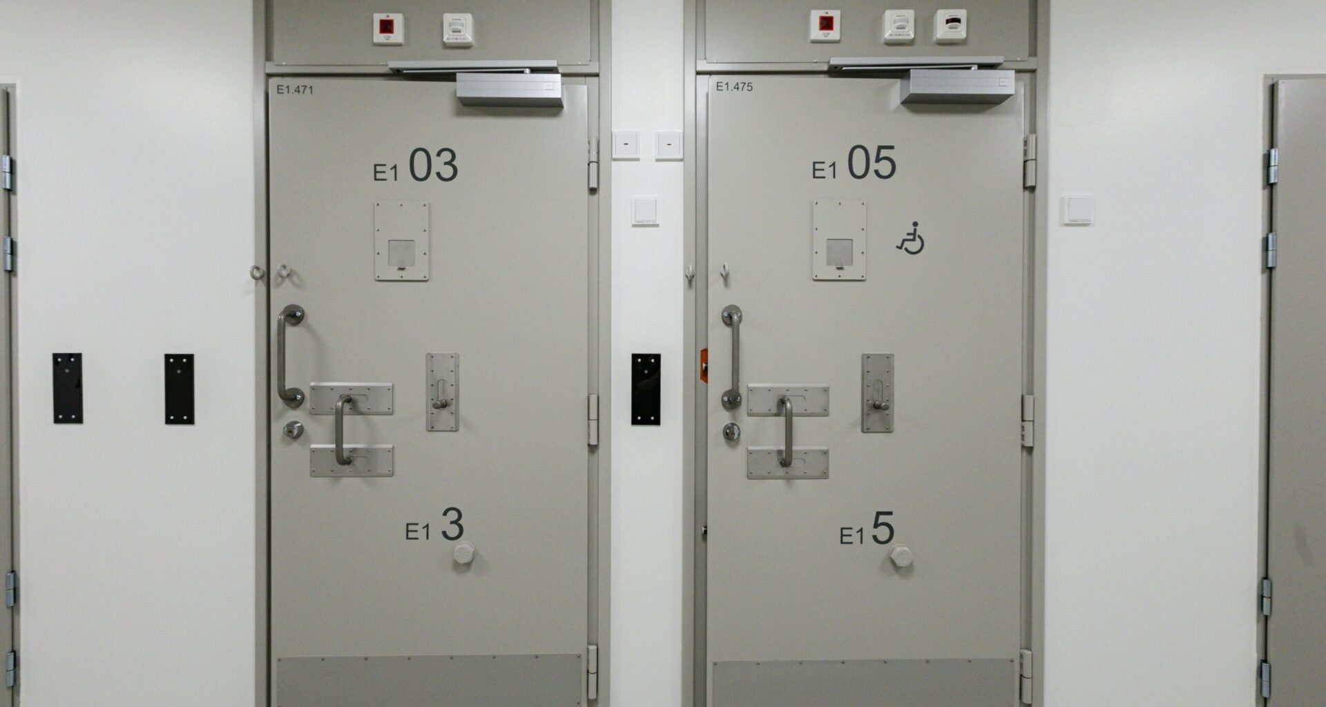 Vaaralliseksi arvioitua vankia ei jatkossa tarvitse vapauttaa, lakimuutos etenee