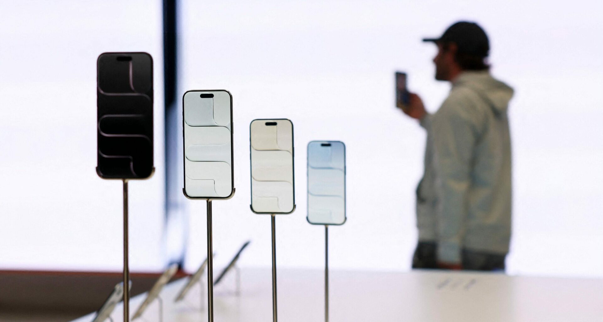 Tämä uutuuspuhelin villitsi suomalaiset - Verkkouutiset