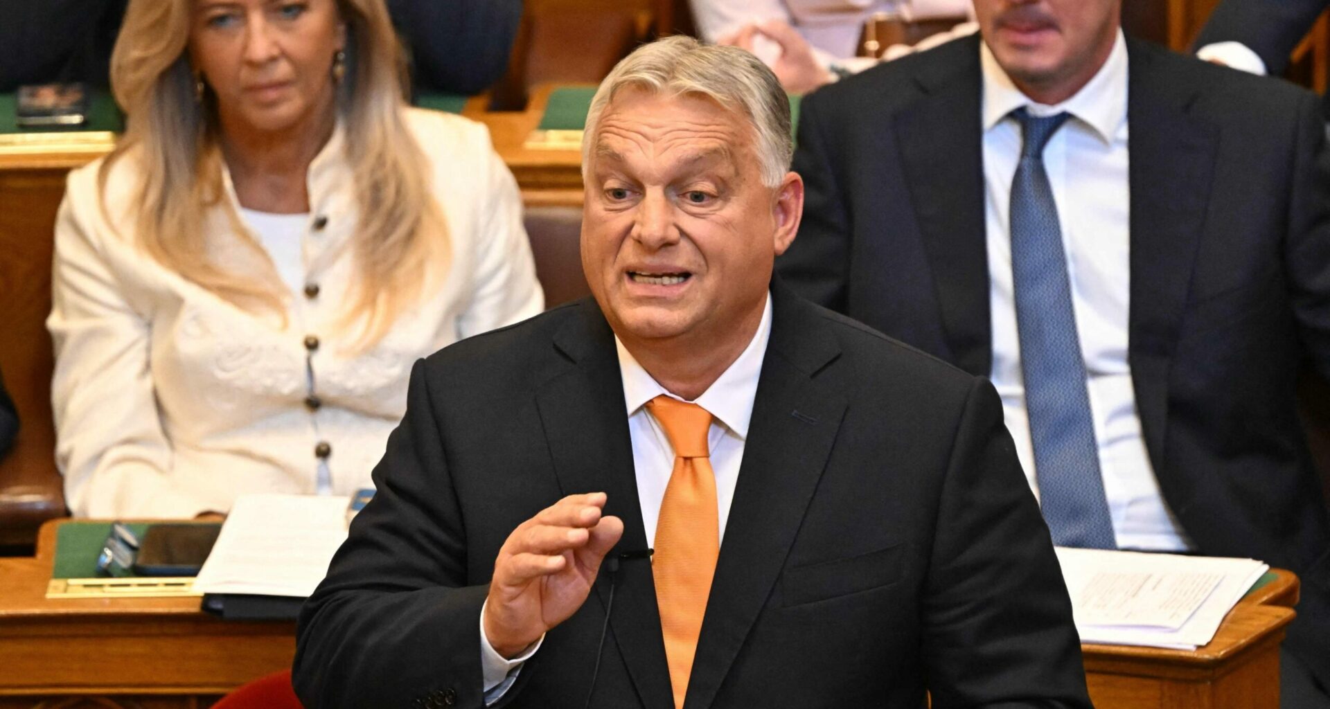 Viktor Orban valehtelee maansa riippuvuudesta itäöljystä