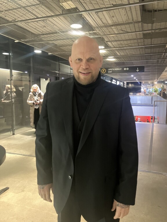 Immu on myös tuttu näky erilaisissa julkkistilaisuuksissa. Kuvassa Immu Häjyt 2 -elokuvan kutsuvierasensi-illassa helmikuussa.