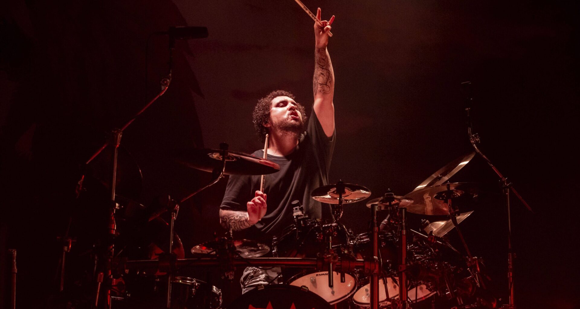 Trivium-basisti yhtyeen rumpalinvaihdoksesta: "Asiaan ei liity mitään Cradle of Filth -tyylistä draamaa"