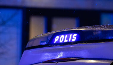 13-vuotias tyttö pakeni poliisia autolla Kajaanissa – kyydissä pikkuveli | Uutisia lyhyesti