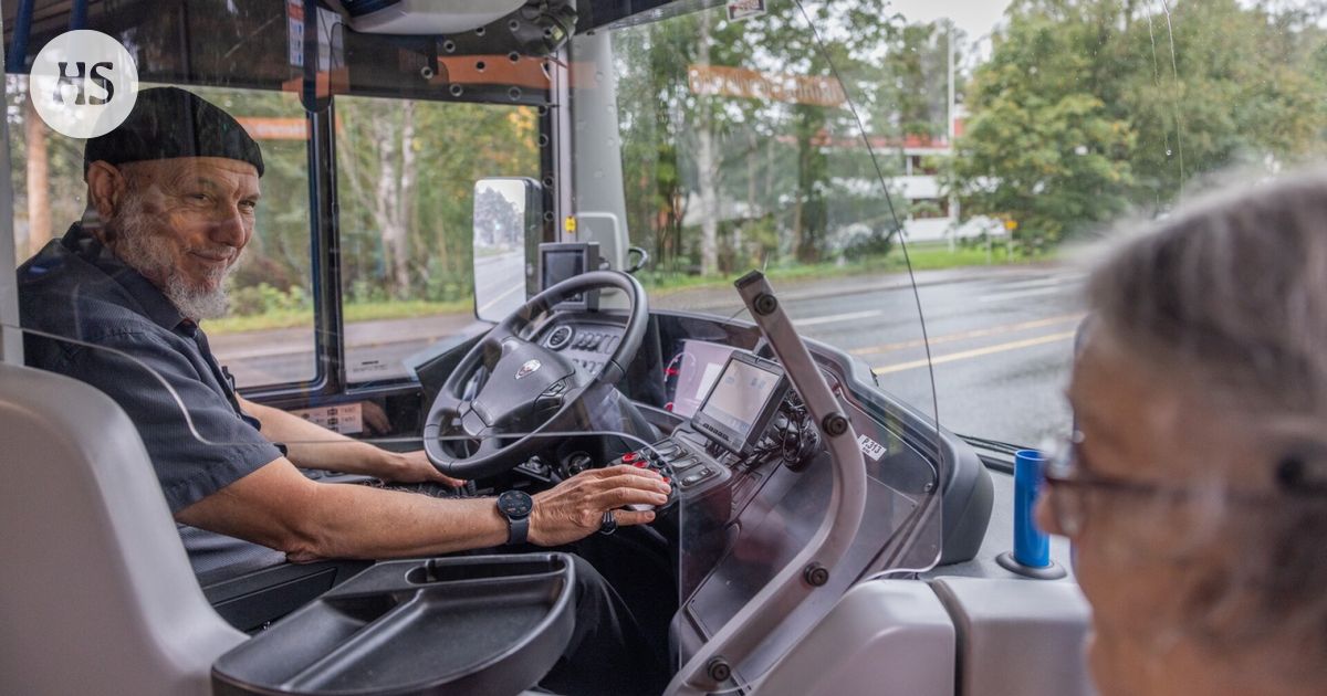 Matkustajat ylistävät uutta bussilinjaa, jonka suosio yllätti HSL:n täysin