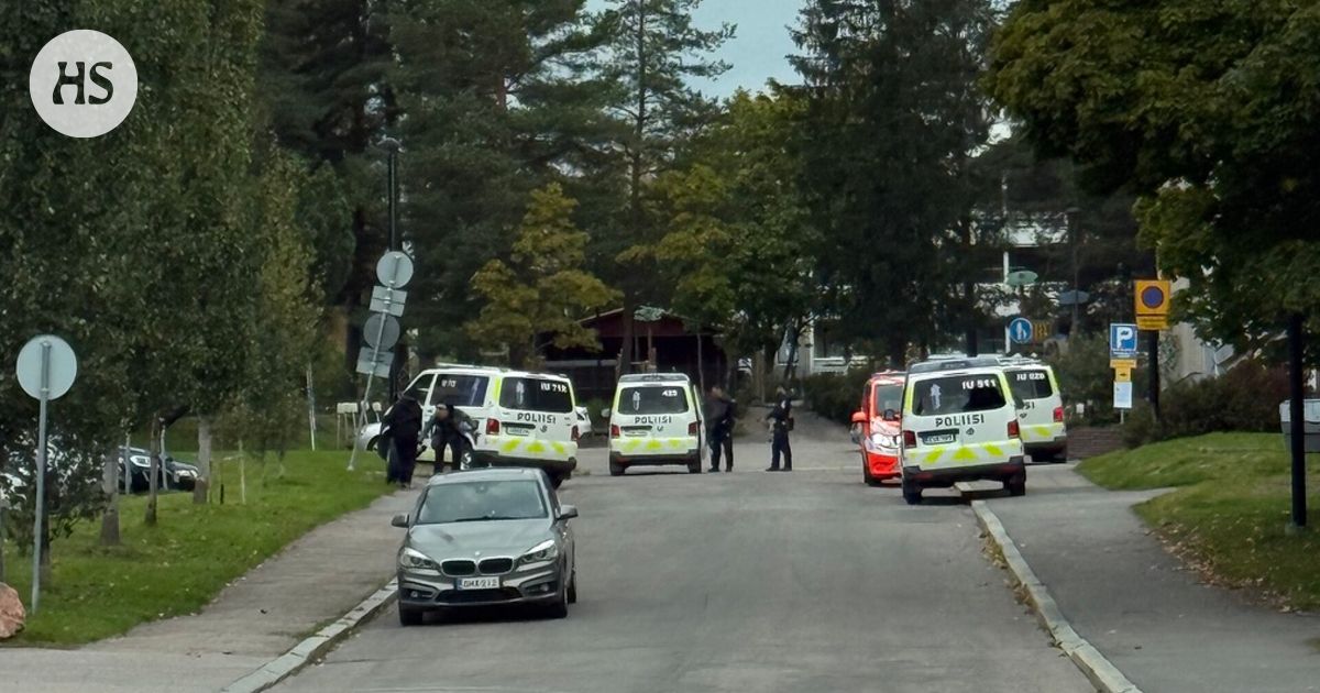 Poliisilla tehtävä Myyrmäessä, tutkitaan tapon yrityksenä