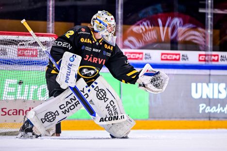 Felix Sandström on kovassa paikassa.