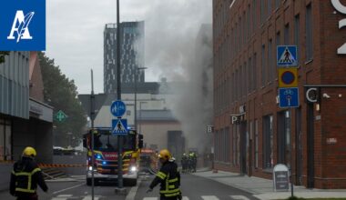 Poliisi: Parkkihallin tulipalo lähti hybridiautosta