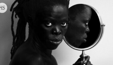 Valokuvataiteen museon Näkymätön rotu näyttää valkoisen synkemmät sävyt