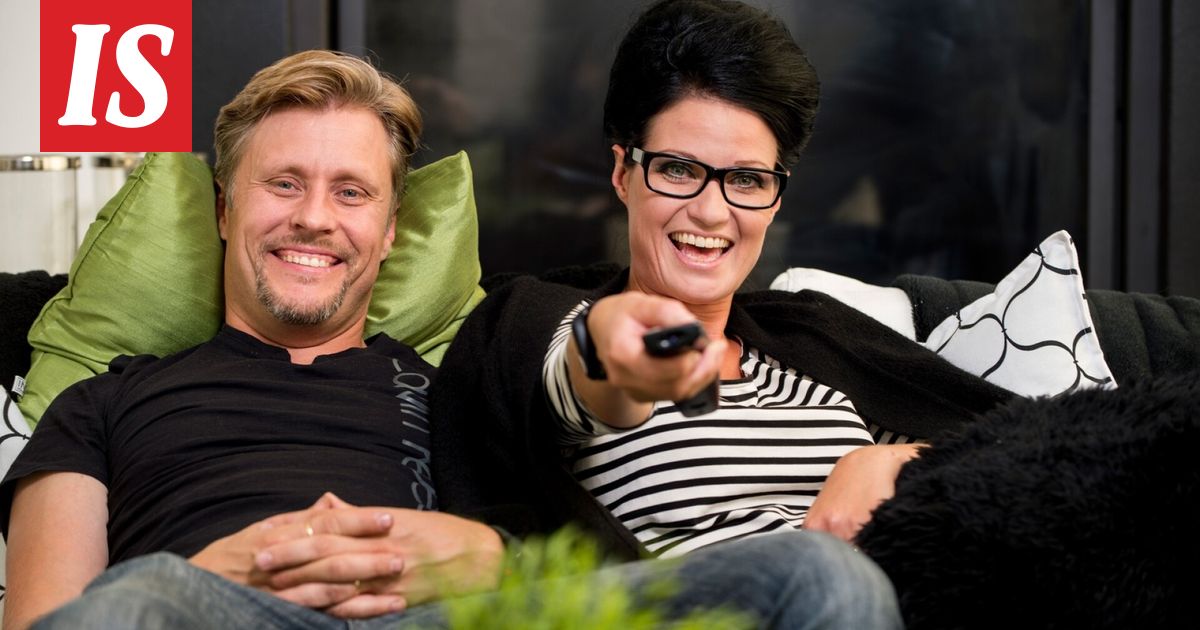 Sohvaperunat-sarjasta tuttu Linda muutti hiustyyliään – Jani-puolison reaktio jäi mieleen