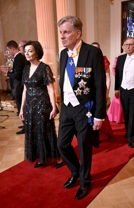 Kirsti ja Esko Aho Linnan juhlissa 2024.