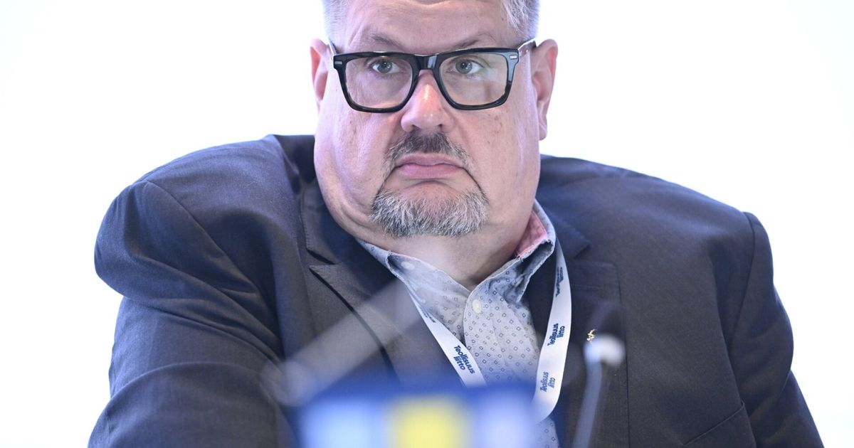 Teollisuusliitto vaatii Turun telakkaa kitkemään riistofirmat: ”Tuossa on portti, ja siitä ulos”