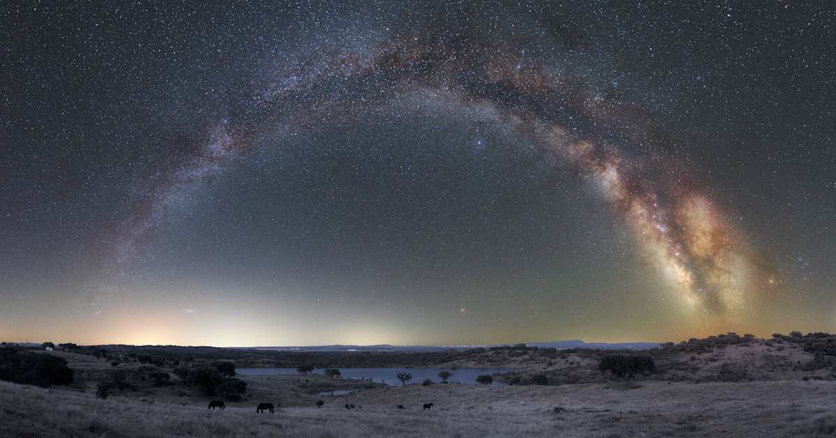 Linnunrata ja Andromeda eivät ehkä törmääkään toisiinsa | Tiede