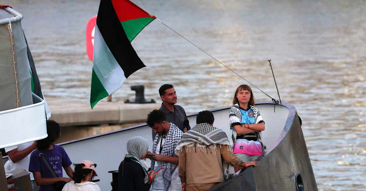 Oikeusavustaja: Greta Thunbergiä nöyryytettiin ja pakotettiin suutelemaan Israelin lippua | Uutisia lyhyesti