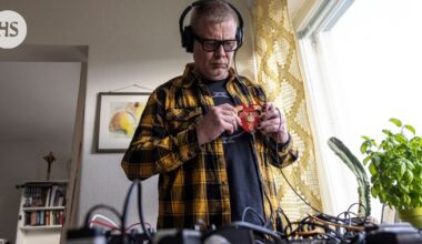 Muotilegenda Tom Fordin näytöksen taustalla soi suomalainen musiikki, joka sai katsojat hämmentymään